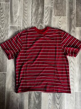Men's Vintage y2k Puritan brand Red Striped Crewneck Shirt - Classic Casual Tee